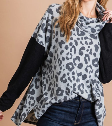 LEOPARD FOR THE WIN TURTLENECK 0233A