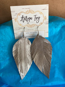 SILVER SHIMMER FEATHER EARRINGS